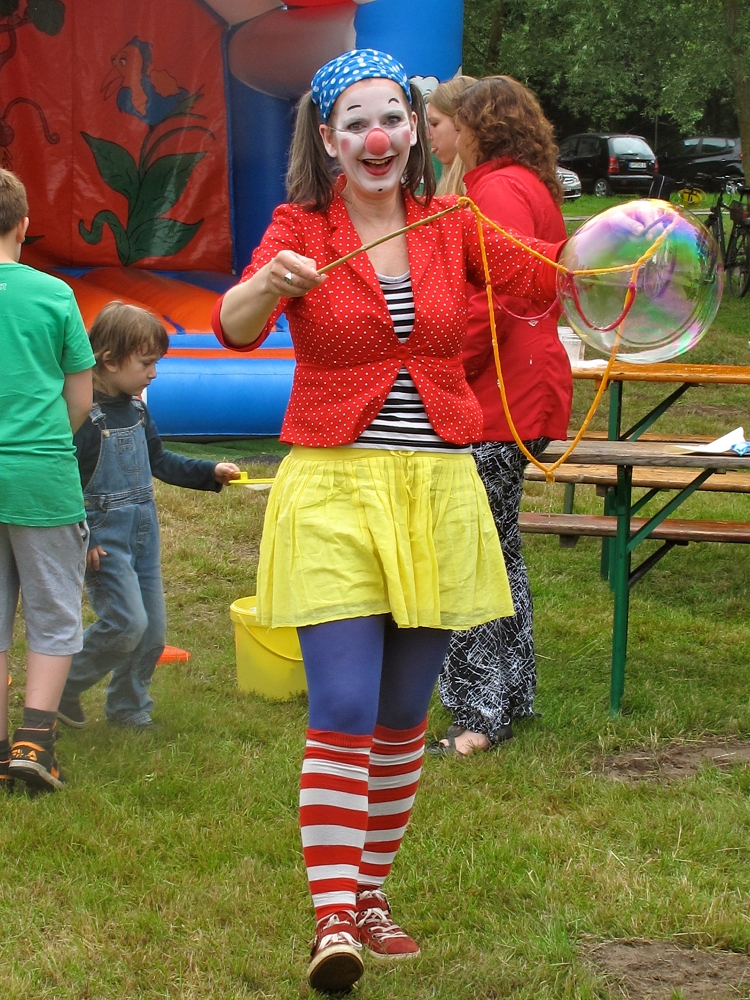 Clownin Viola Seifenblasen IMG_1828